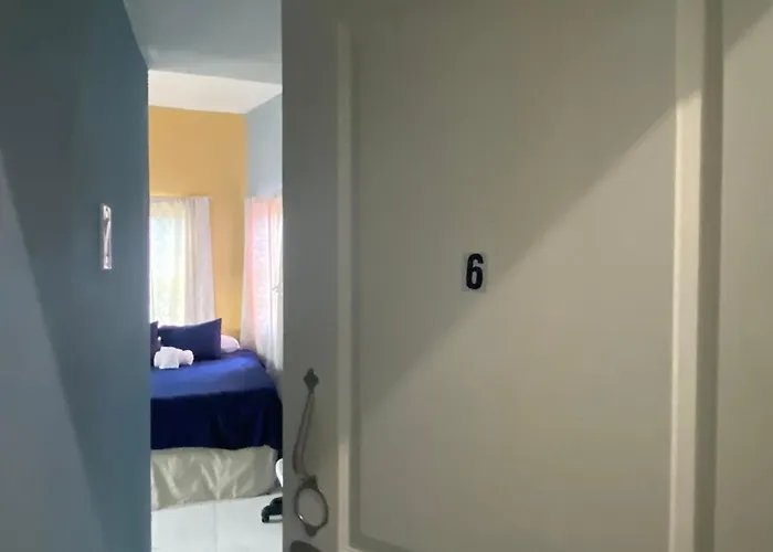 A Taste Of Jamaica Lavern's Place Apartamento