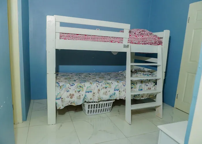 Apartamento A Taste Of Jamaica Lavern's Place